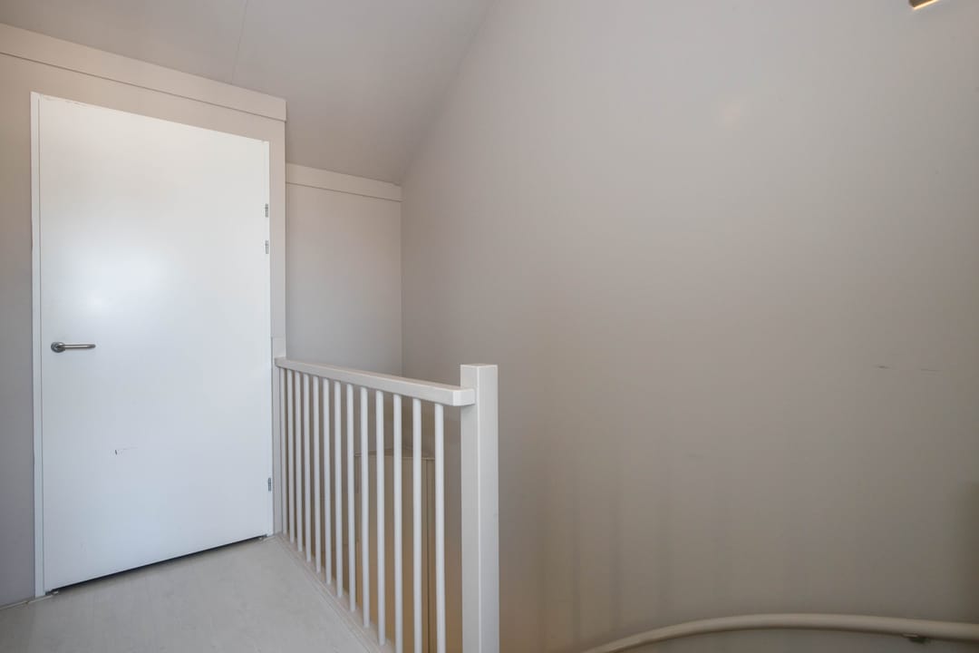 Foto 26 van Kraagroos 47