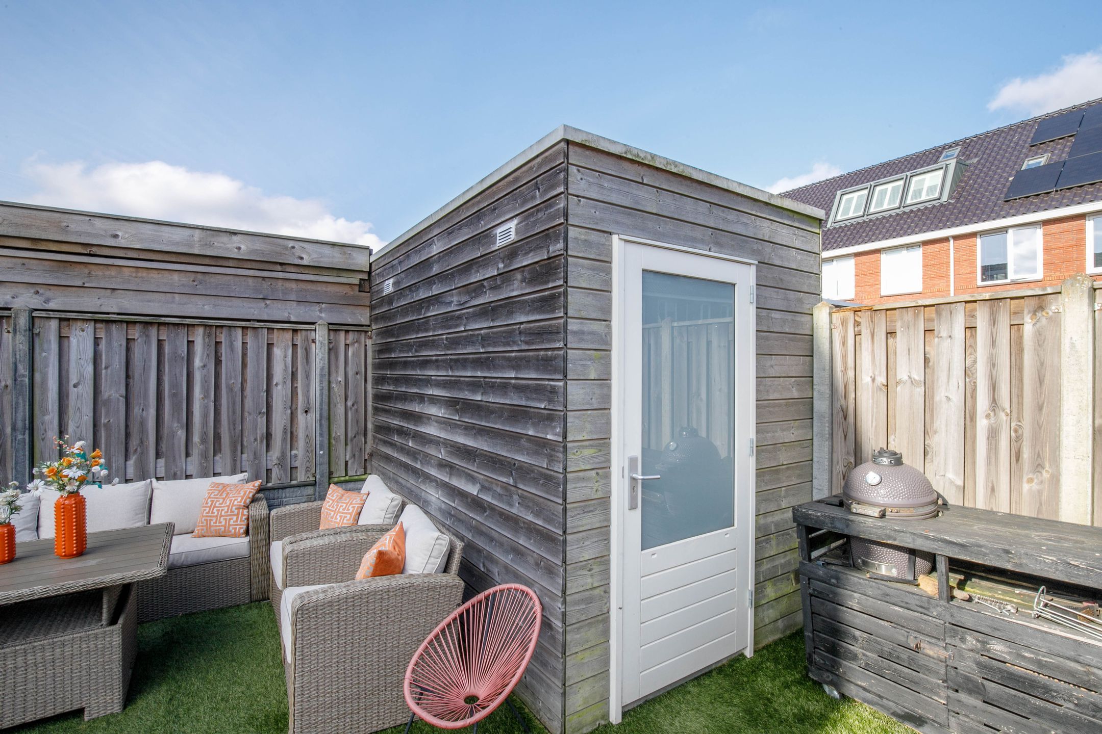 Foto 36 van Kraagroos 47