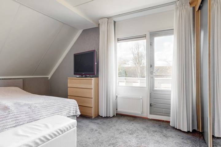 Photo 20 of Hanebalk 66