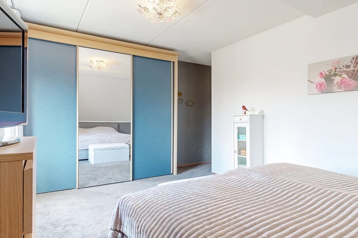 Photo 22 of Hanebalk 66