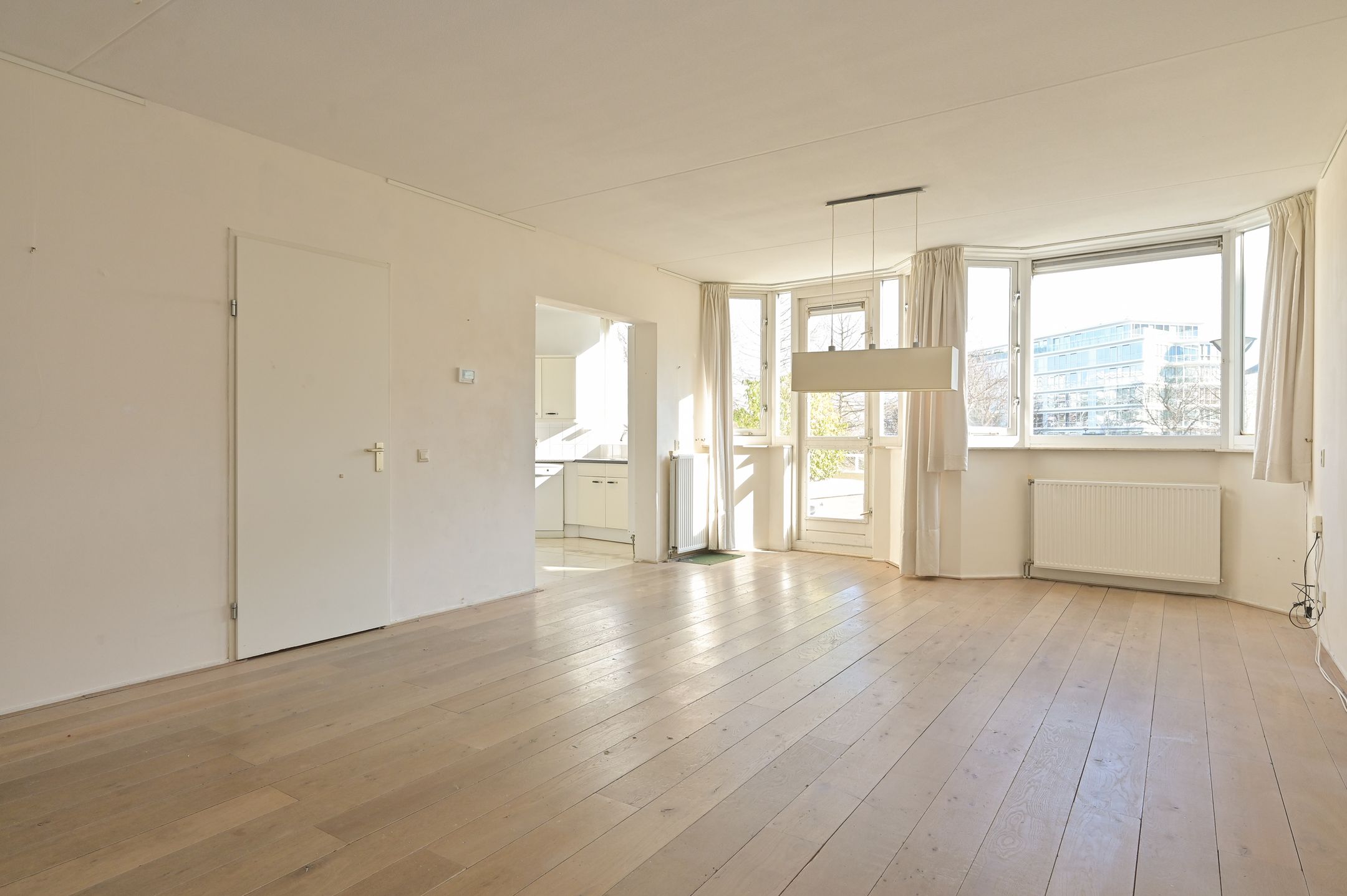 Foto 3 van Burgemeester De Monchyplein 179