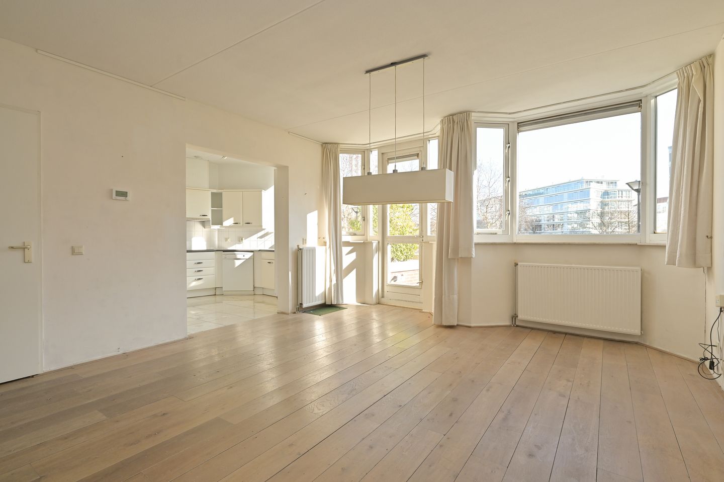 Foto 4 van Burgemeester De Monchyplein 179