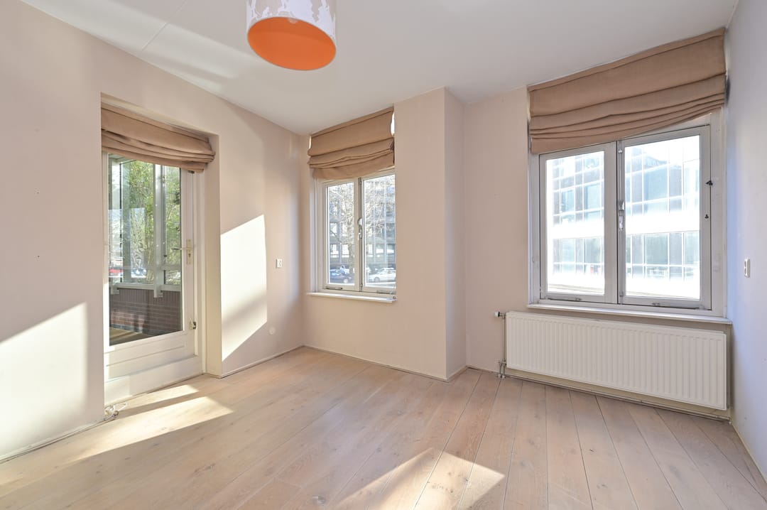 Foto 16 van Burgemeester De Monchyplein 179