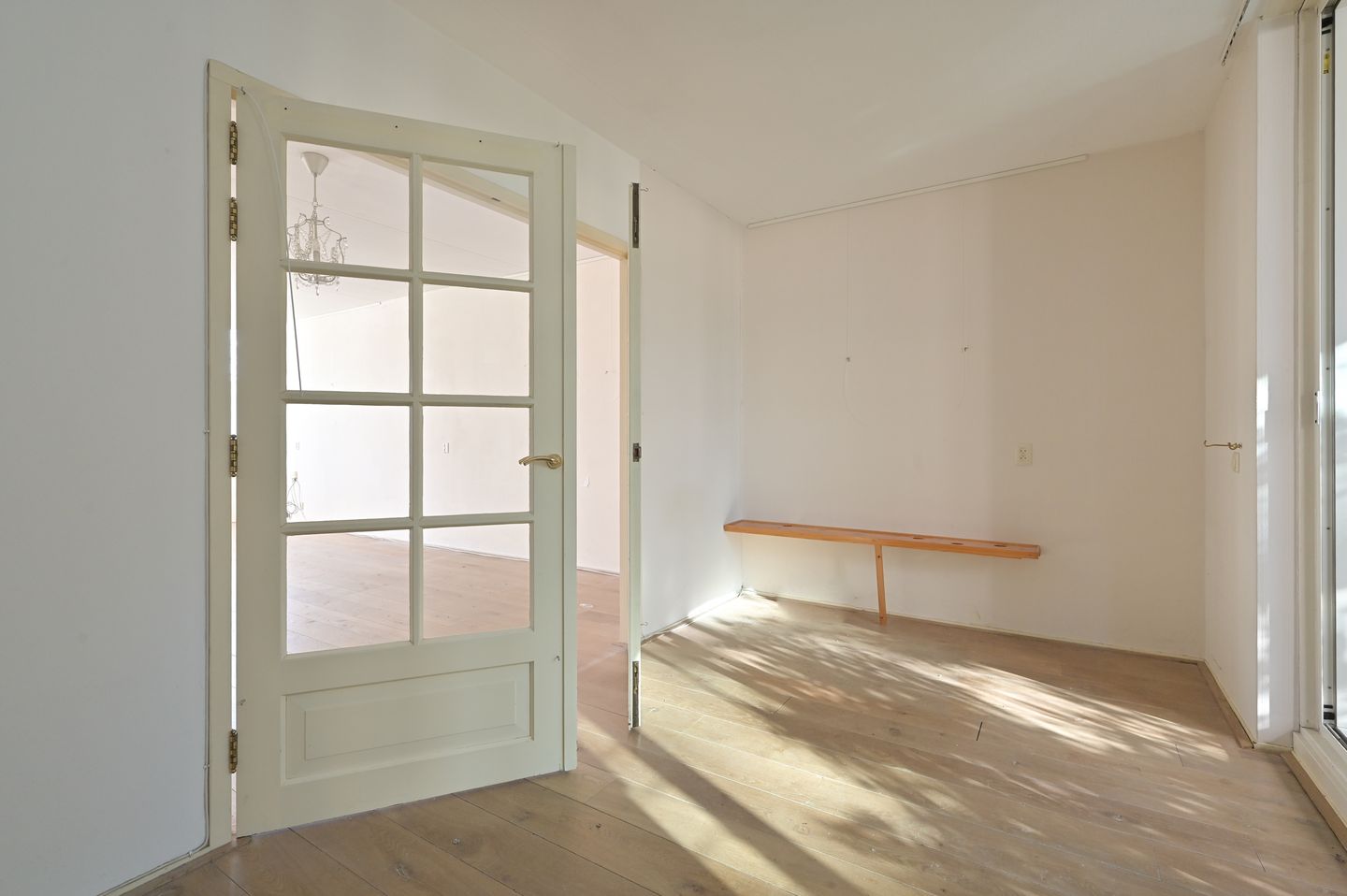 Foto 19 van Burgemeester De Monchyplein 179