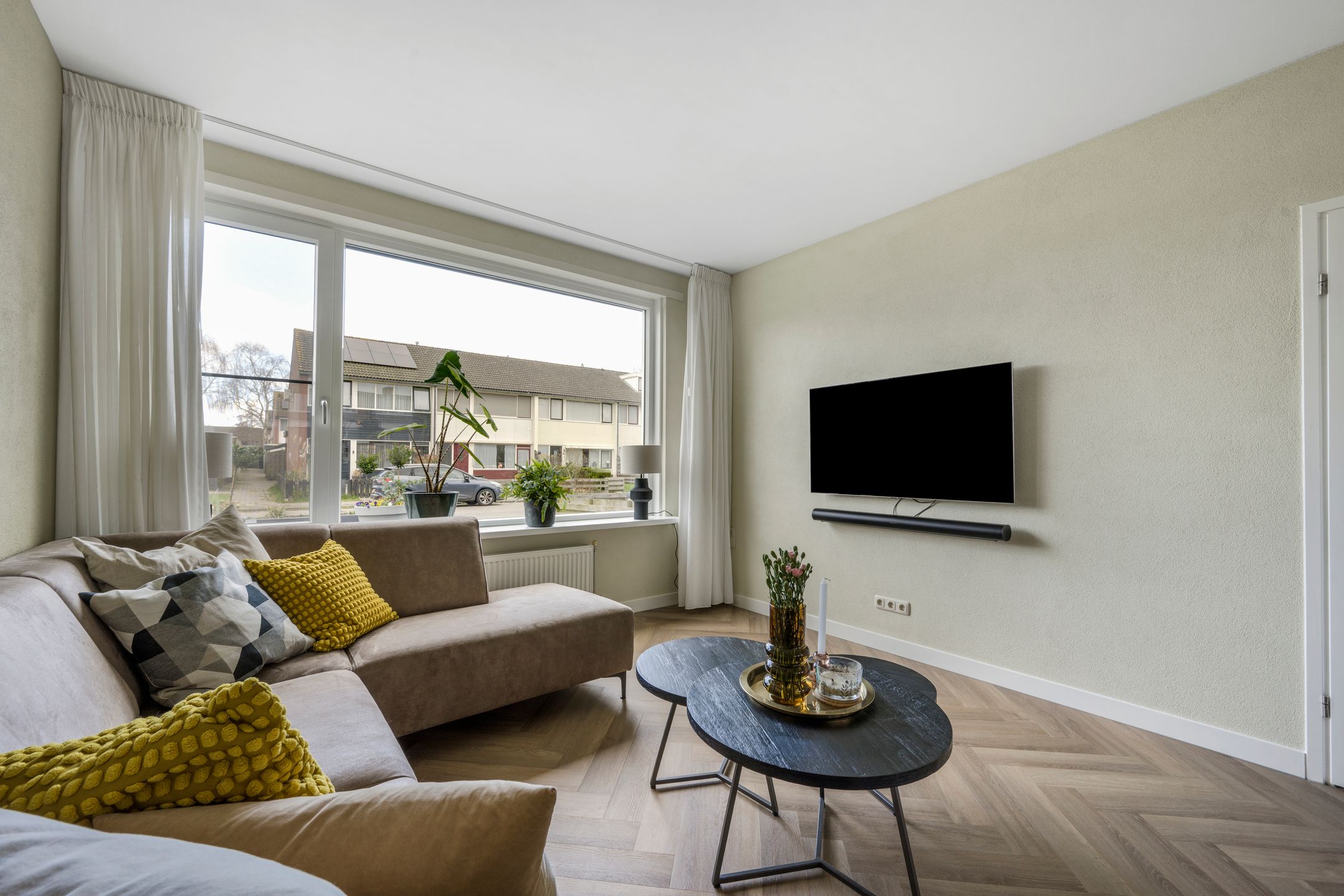 Foto 12 van Voeghoutenstraat 35