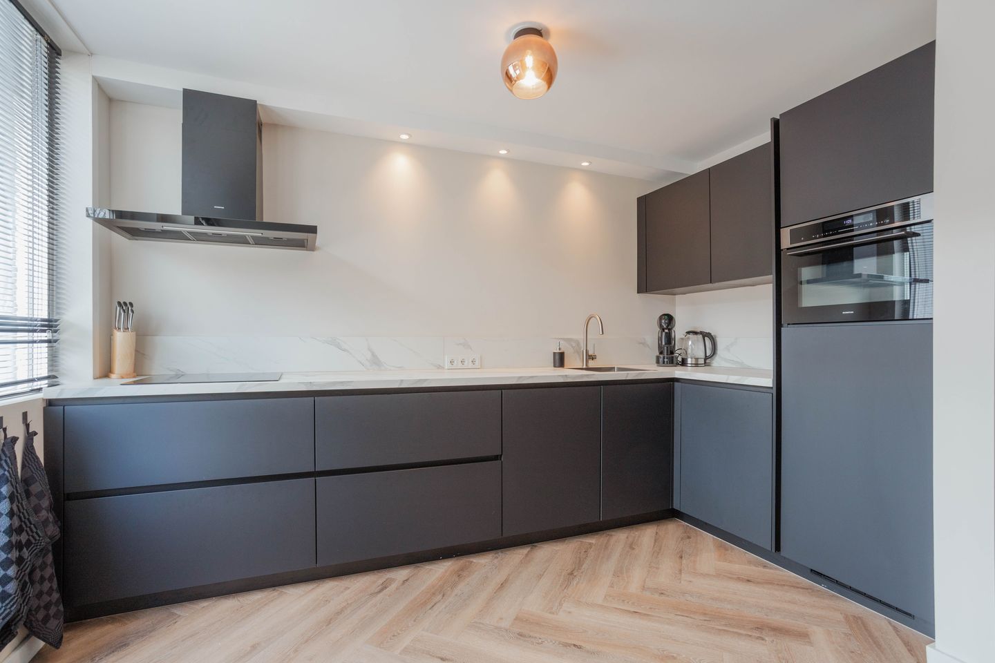 Foto 4 van Emiliastraat 6