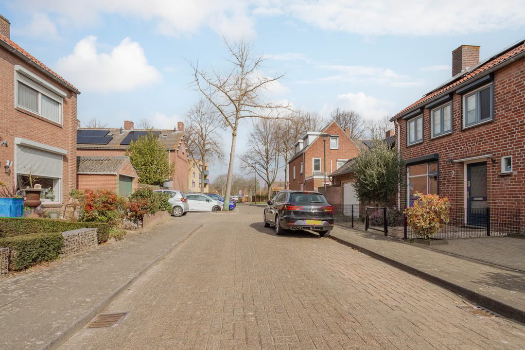 Foto 8 van Emiliastraat 6