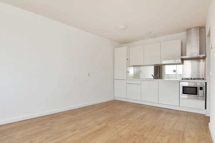 Foto 3 van Erasmusweg 1-E