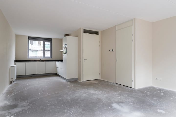 Photo 3 of Lise Meitnerstraat 36