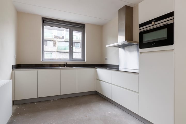 Photo 4 of Lise Meitnerstraat 36