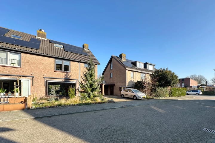 Foto 38 van Plompstraat 36