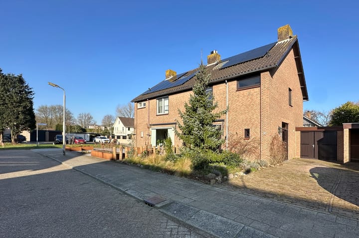 Foto 39 van Plompstraat 36