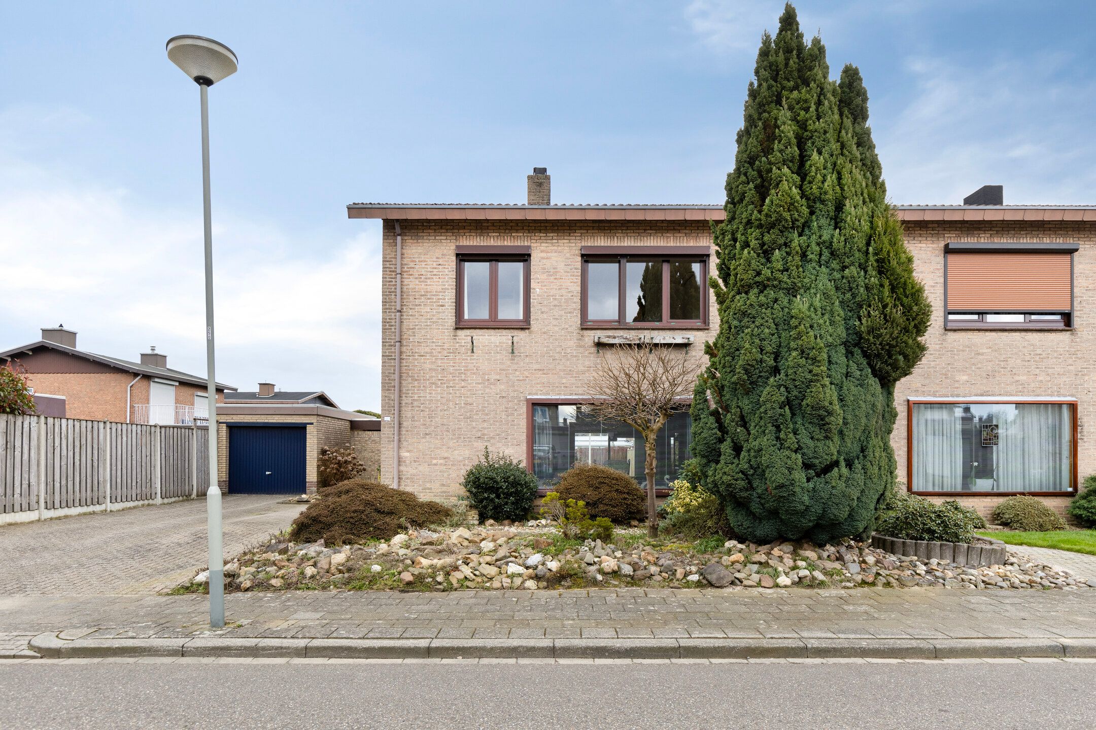 Foto 30 van Maussenlaan 1