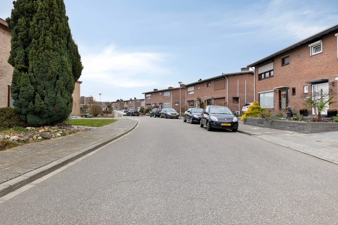 Foto 32 van Maussenlaan 1