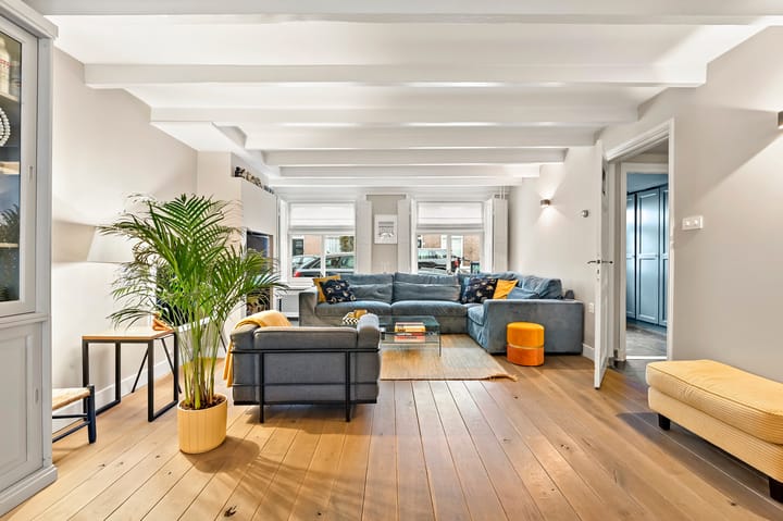 Foto 8 van Riouwstraat 81