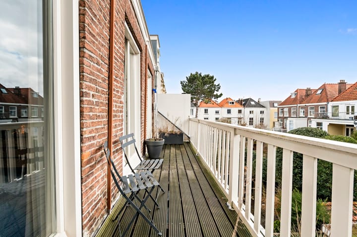 Foto 49 van Riouwstraat 81