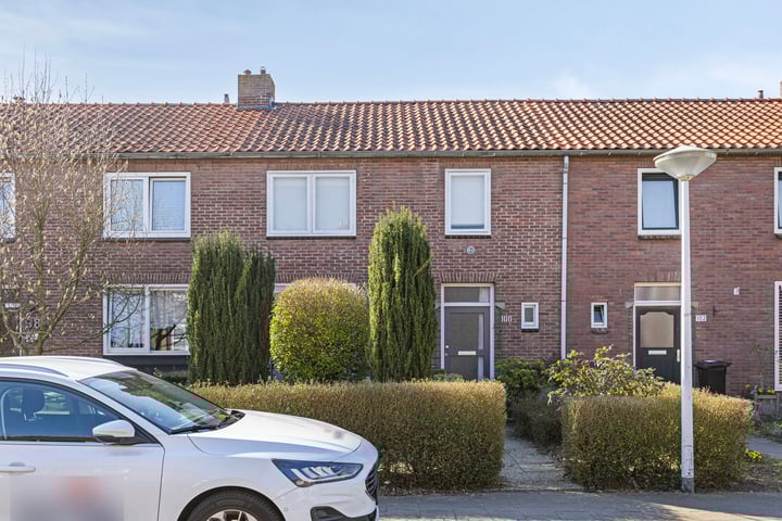 Photo 1 of Mr. C. Goselingstraat 100