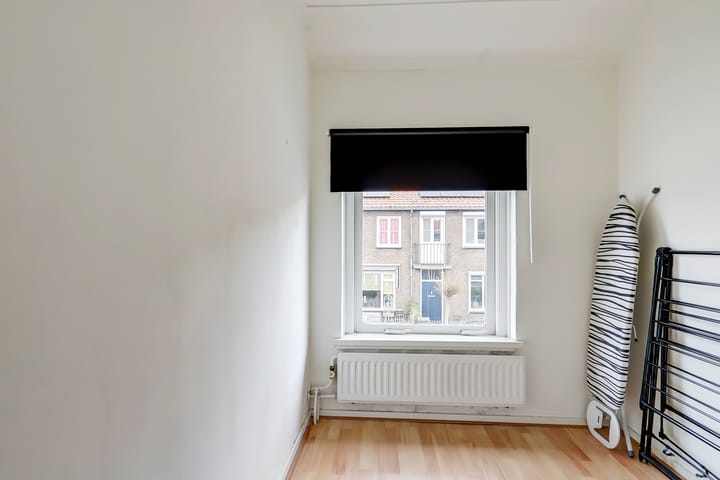 Foto 15 van De Ruyterstraat 56