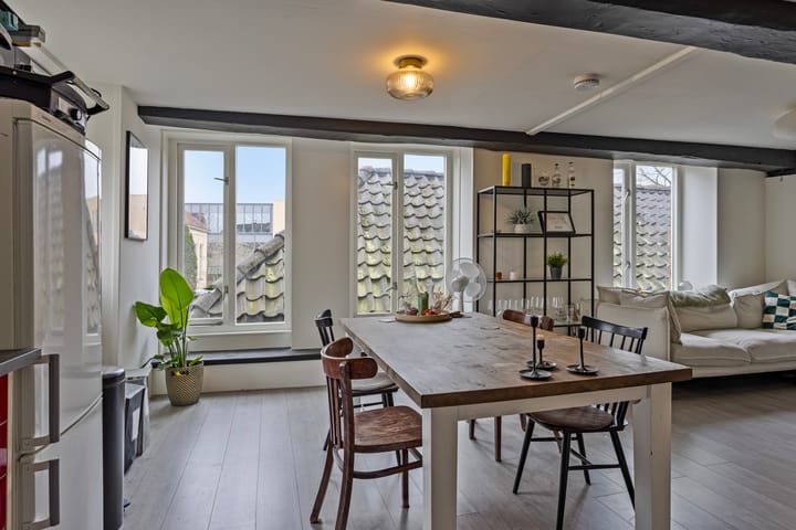 Foto 9 van Lange Bisschopstraat 9-B