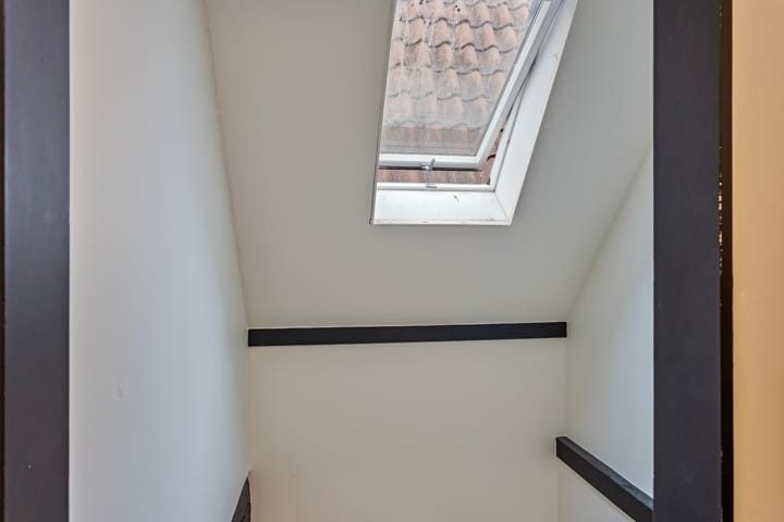 Foto 16 van Lange Bisschopstraat 9-B