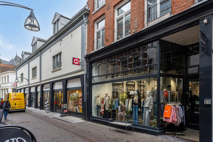 Foto 20 van Lange Bisschopstraat 9-B