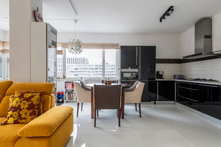 Foto 2 van Marius Bauerstraat 235-E2