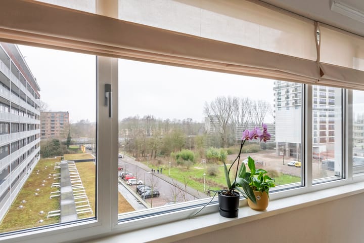 Foto 10 van Marius Bauerstraat 235-E2