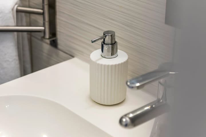 Foto 27 van Marius Bauerstraat 235-E2