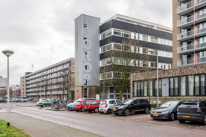 Foto 35 van Marius Bauerstraat 235-E2