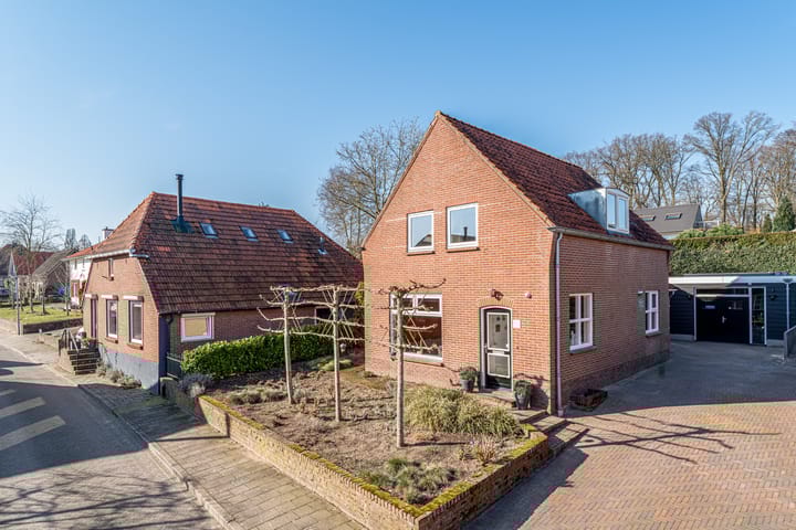 Photo 2 of Ettemastraat 13