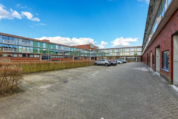 Foto 31 van Godfried Bomansstraat 84