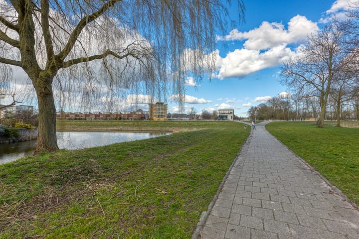 Foto 35 van Godfried Bomansstraat 84