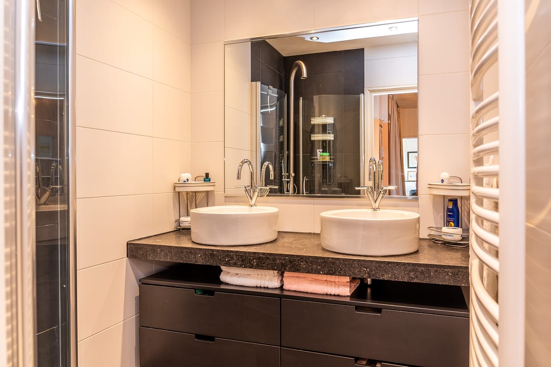 Foto 37 van Molukkenstraat 10