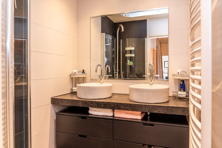 Photo 37 of Molukkenstraat 10