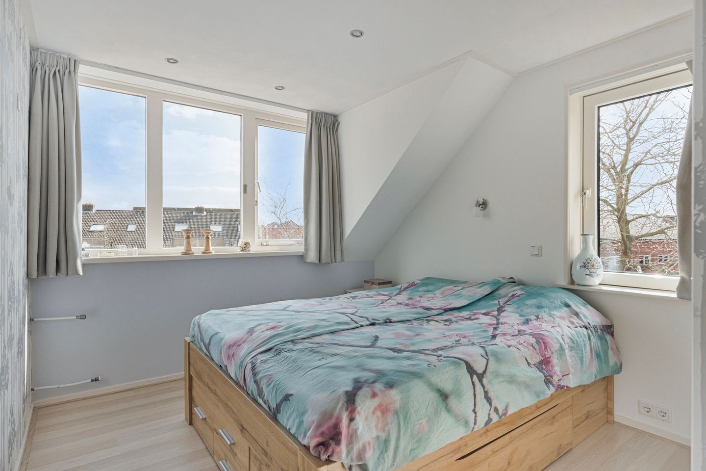 Foto 40 van van der Poest Clementstraat 19