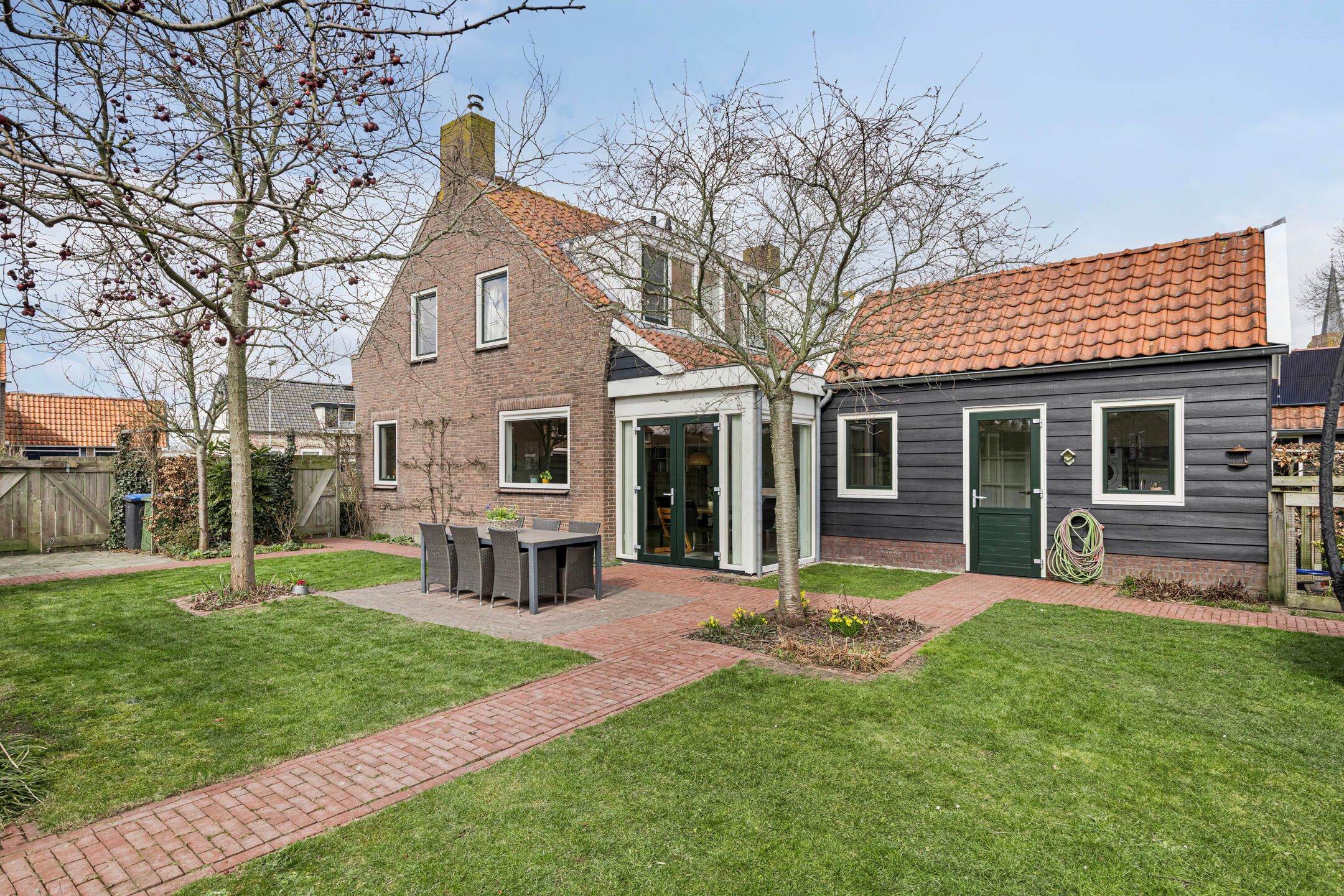 Foto 42 van van der Poest Clementstraat 19