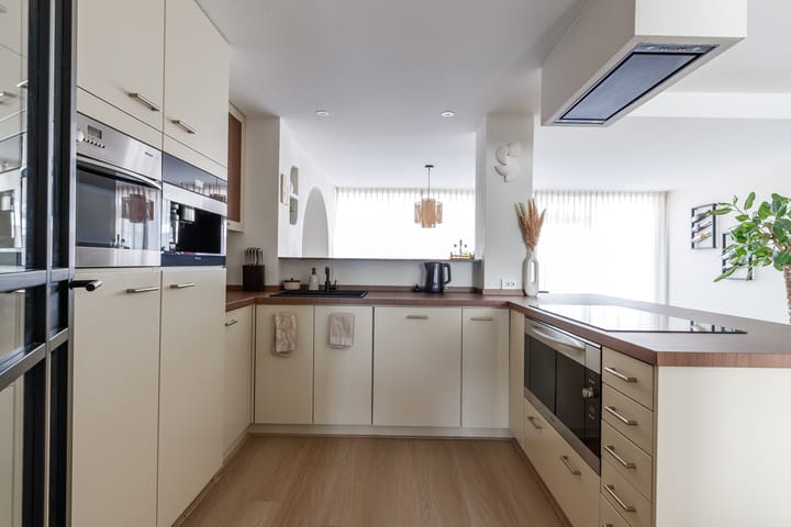 Foto 11 van Karolingersweg 121