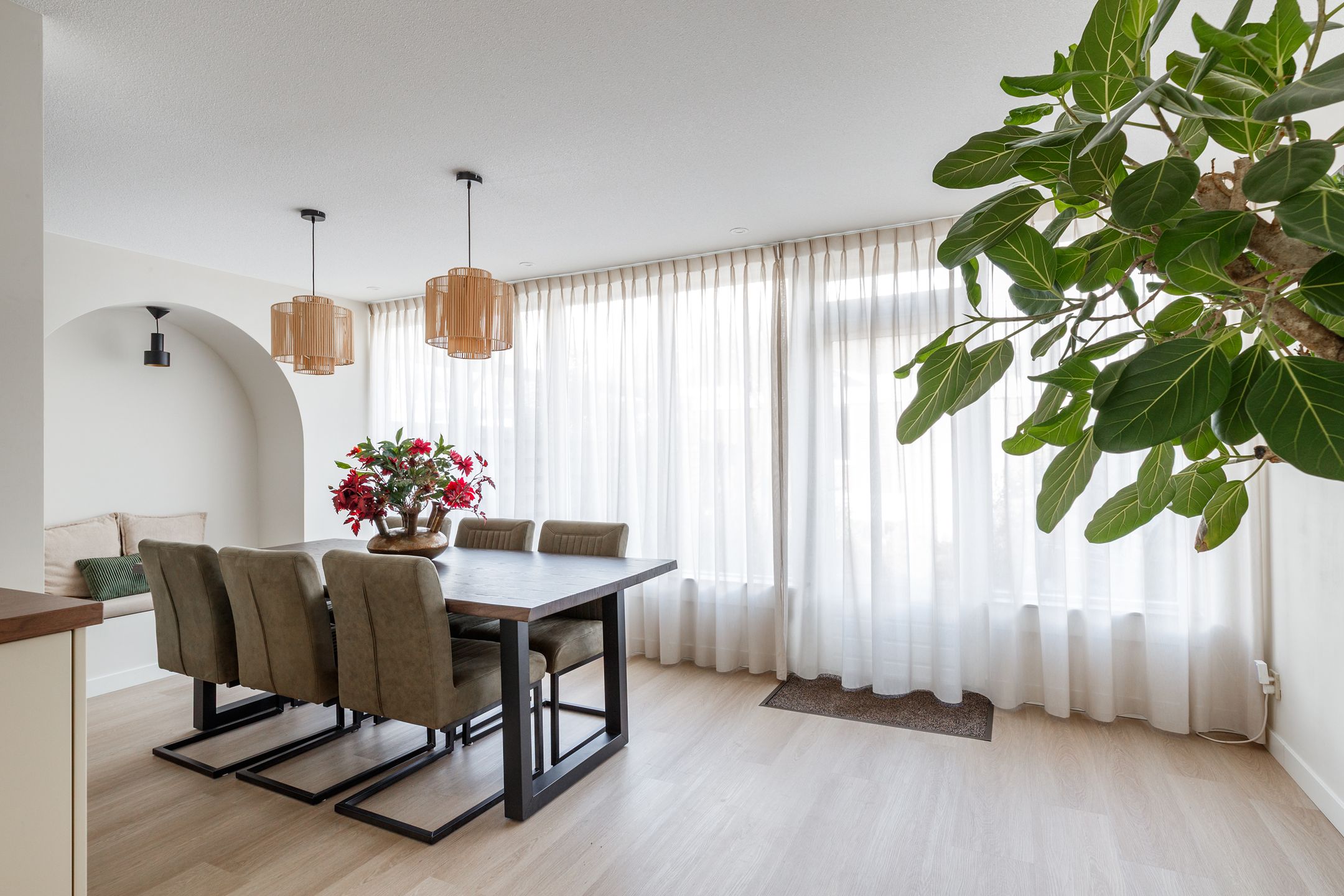 Foto 15 van Karolingersweg 121