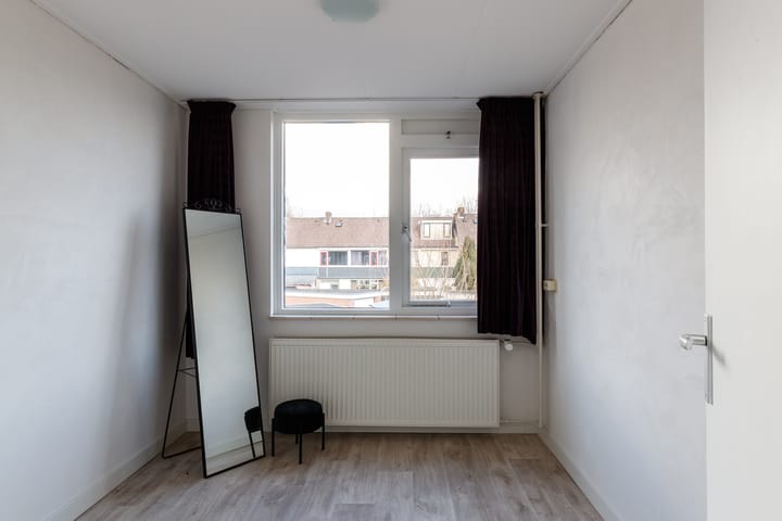 Foto 16 van Karolingersweg 121