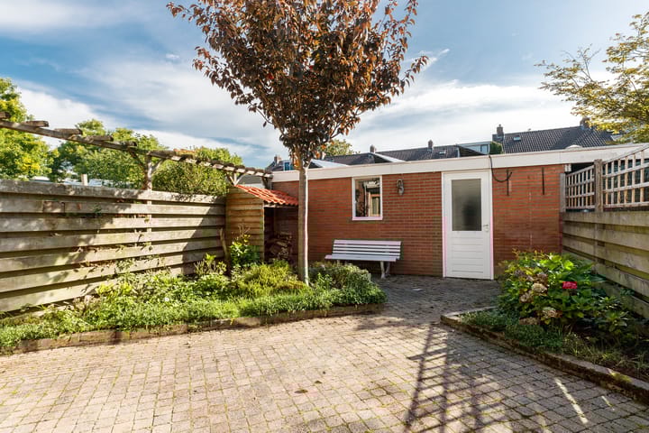 Foto 28 van Karolingersweg 121