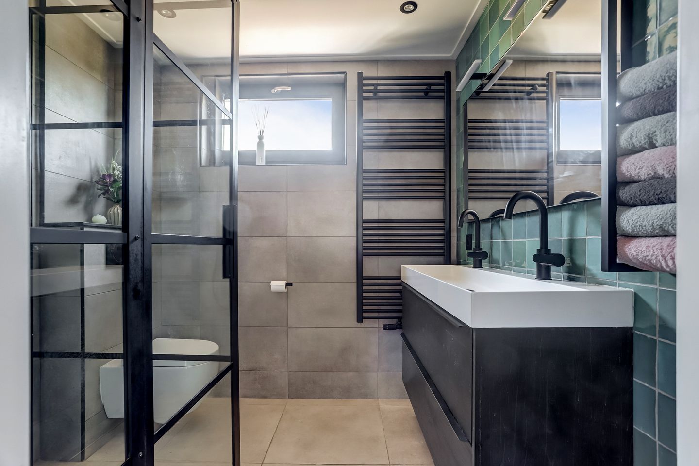 Foto 29 van Dr R v Oppenraaijstr 39