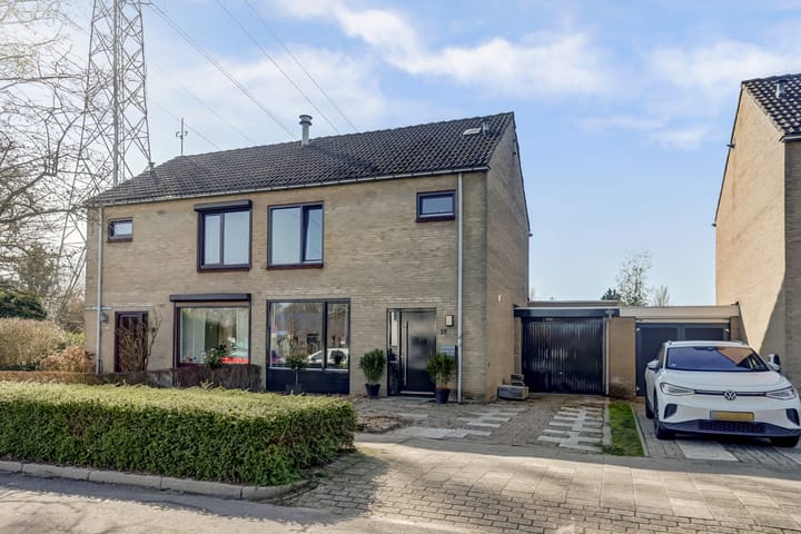 Photo 36 of Dr R v Oppenraaijstr 39