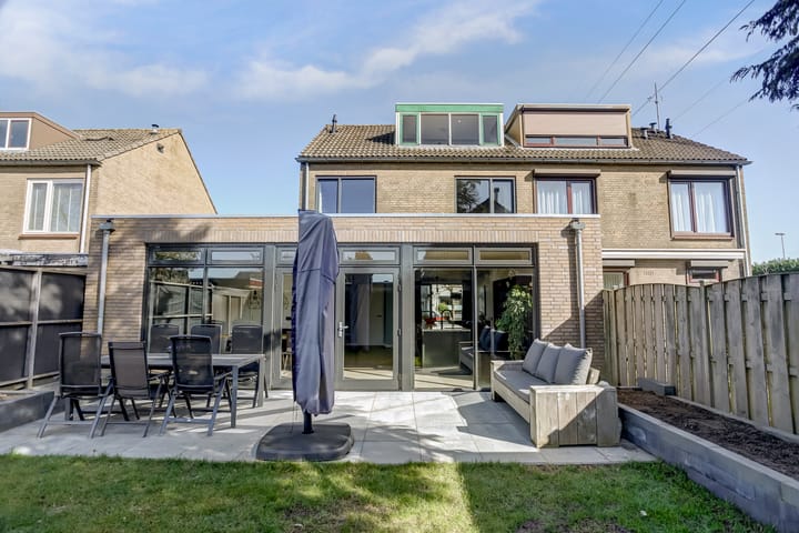 Photo 37 of Dr R v Oppenraaijstr 39