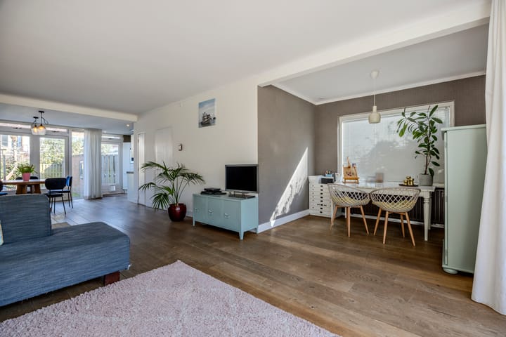 Photo 10 of Jan Pieterszoon Coenstraat 9