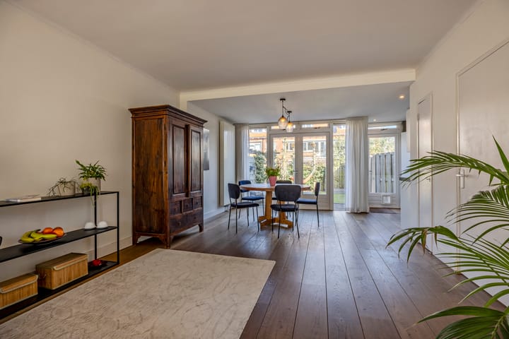 Photo 14 of Jan Pieterszoon Coenstraat 9