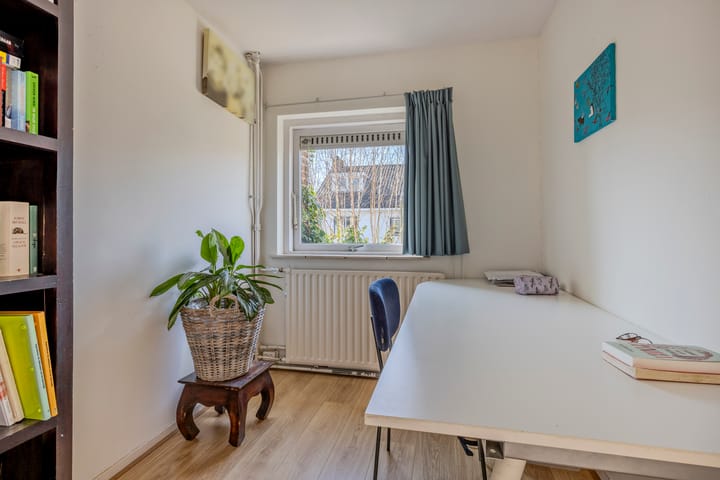 Photo 23 of Jan Pieterszoon Coenstraat 9