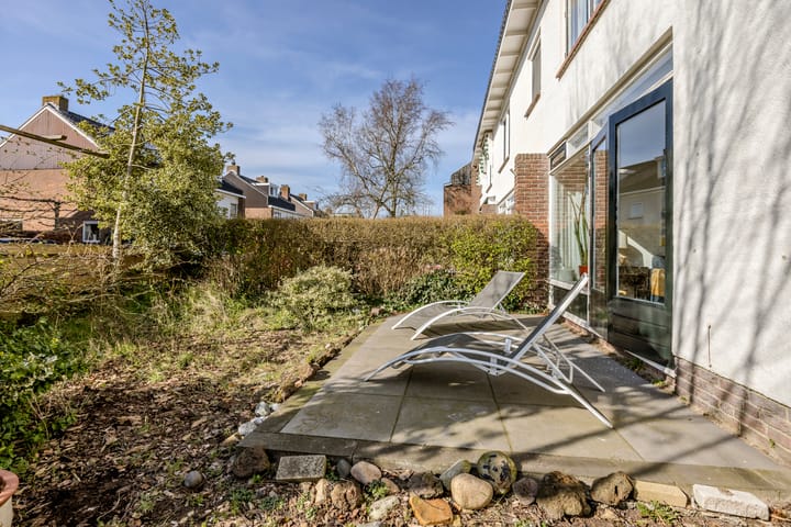 Photo 42 of Jan Pieterszoon Coenstraat 9