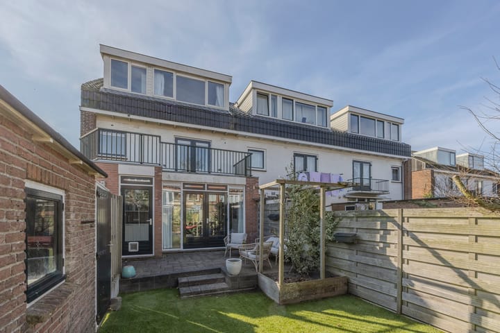 Photo 48 of Jan Pieterszoon Coenstraat 9