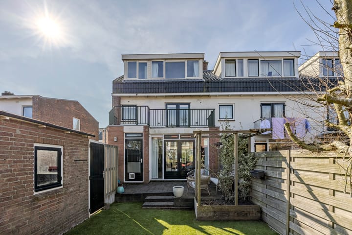 Photo 49 of Jan Pieterszoon Coenstraat 9