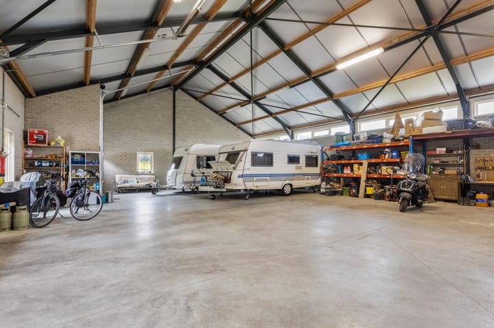 Photo 4 of Kleinussenstraat 8